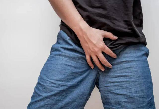 原创            男性为什么容易得前列腺炎？提醒:平时尽量避免4个行为，别忽视！