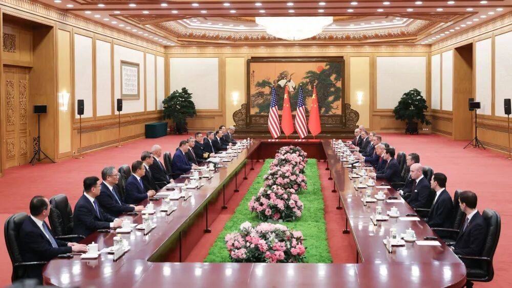 新华图讯丨习近平同特朗普会谈