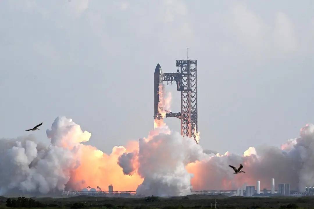 SpaceX招股書曝光：布局月球基地，計劃落地100萬顆衛星，送百萬人殖民火星