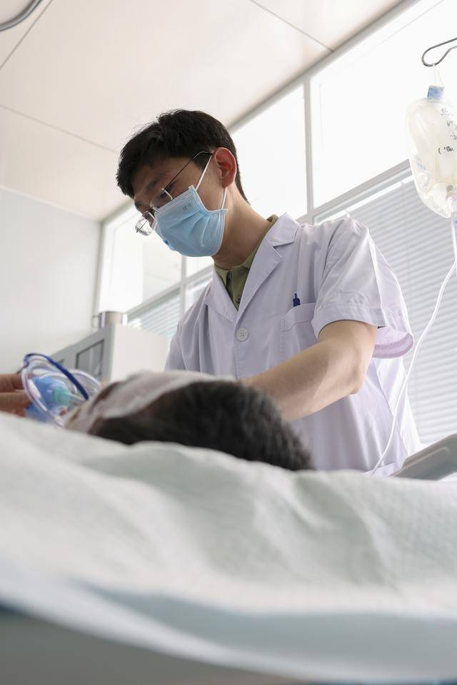 “全力以赴做好伤员救治”——山西通洲集团留神峪煤矿瓦斯爆炸事故受伤人员救治见闻