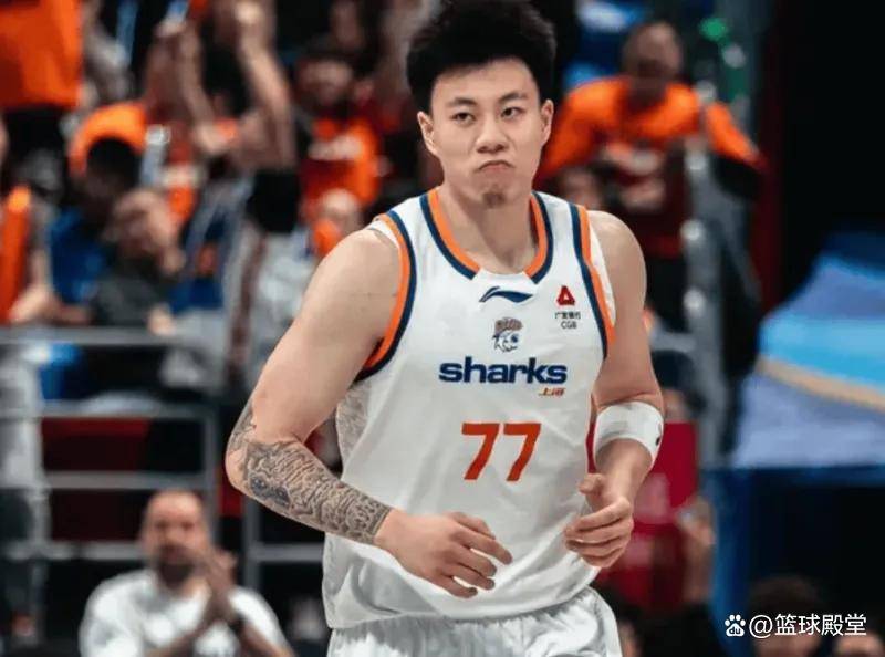 上海G2首节碾压广厦！张镇麟+李弘权18分，大秋死顶，广厦无防守