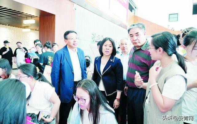 安徽艺术学院：为艺术生就业搭桥铺路