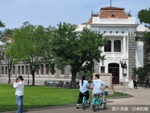 机票、酒店均价较暑期低五成以上，毕业旅行“捡漏”正当时
