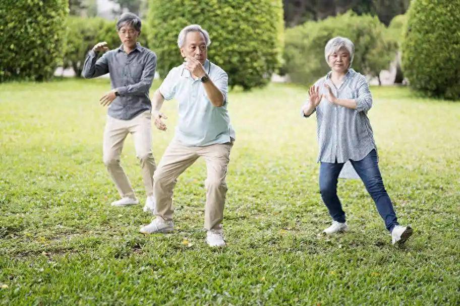 原创            年龄越大越要少锻炼？医生苦劝：年过65岁，最好减少4种减寿行为