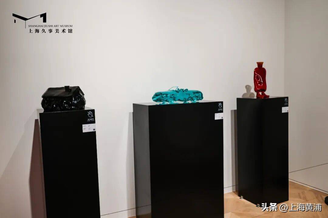 黄浦江畔双展齐放，当东方美学对话西方艺术