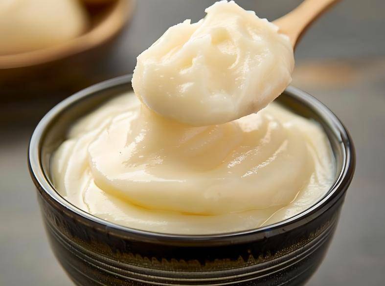 原创            山东一大爷爱吃猪油炒菜，半年后去医院体检，身体各项指标如何？