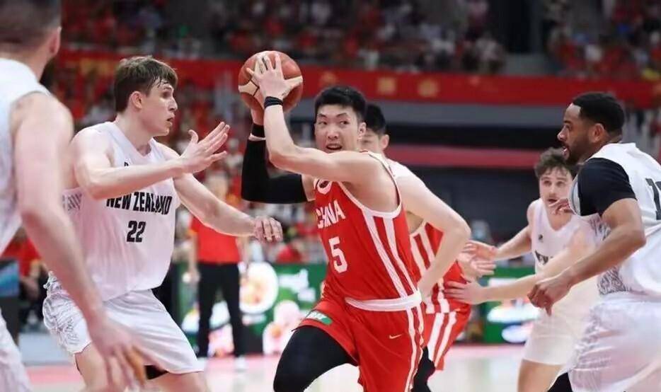 打脸来了！新西兰后卫赛后公开发声，直言中国男篮输球的根源并不是球员实力不足