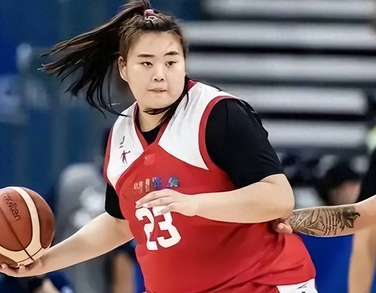 中国女篮“刮骨疗毒”！亚运会14人名单公开，杨舒予、张子宇最稳