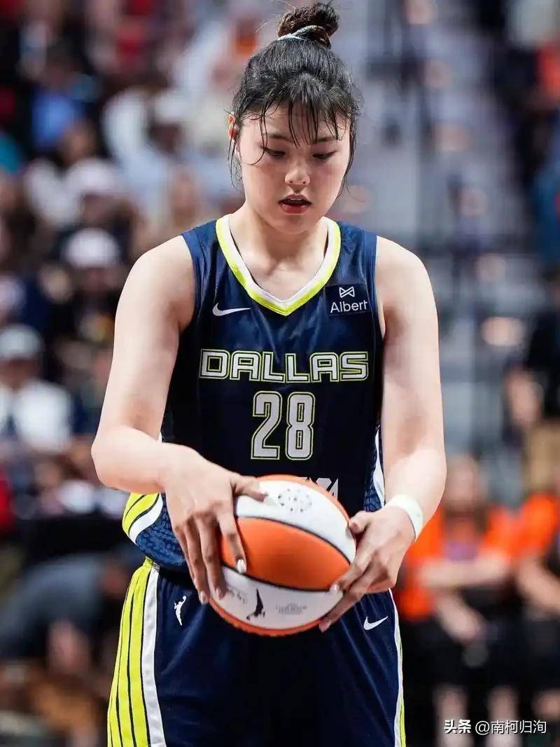 李月汝转身离开，李梦遗憾无缘，又一核心告别，宫鲁鸣无可奈何