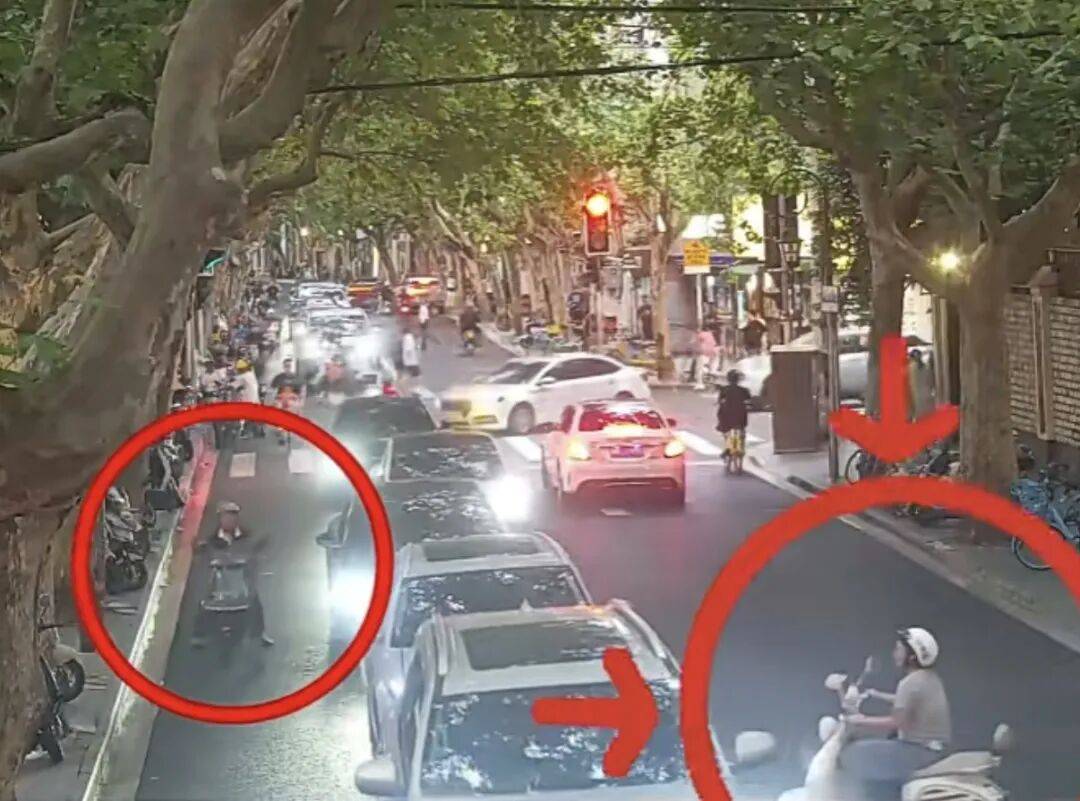 “我被撞就活该吗？”女子横穿马路被判全责，上海交警一句话硬核回答
