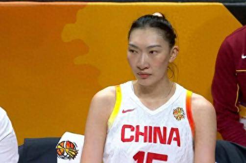 连歇都不让歇？中国女篮间隔19小时打法国，东道主赛程太不公平