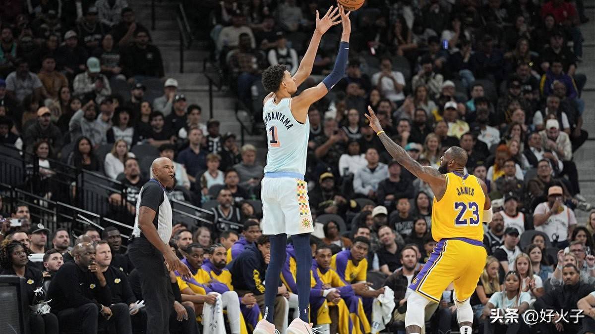 A·史密斯：文班亚马已经取代勒布朗·詹姆斯成为NBA的门面
