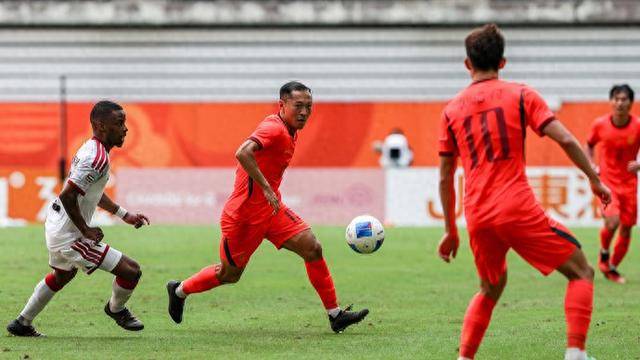 打平就能出线！中国U23男足0比0阿联酋，小组第一