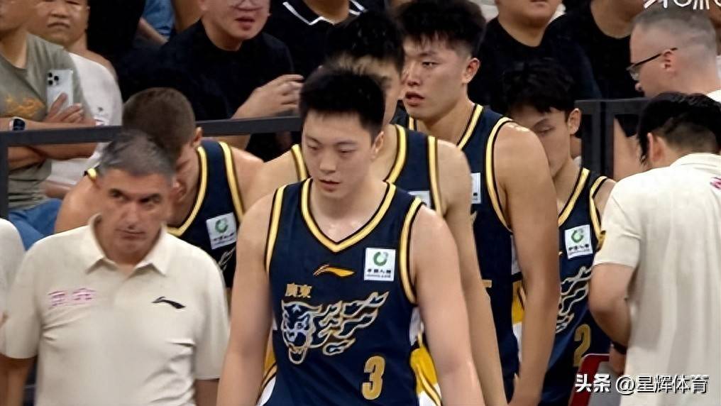 广东德比战！周鹏休战 徐杰回暖 徐昕要爆发 崔永熙被重用 亚帅冲首胜